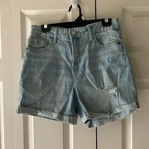 George women’s 10 Jean shorts cuffed distressed light wash